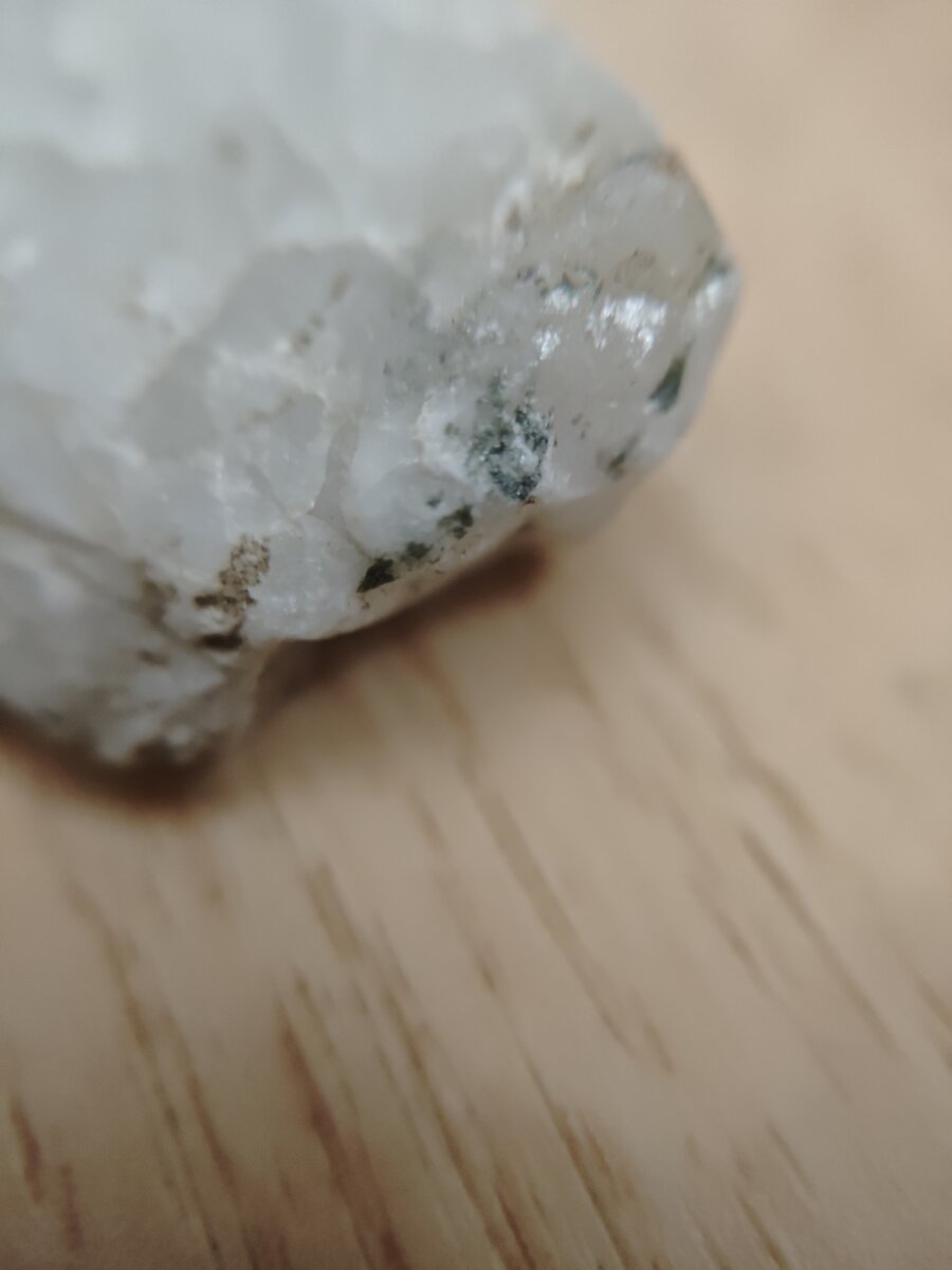 #2 白色石英 クローズアップ